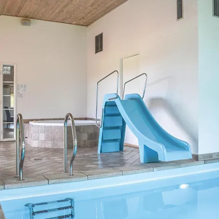 Amazing Home In Ringkbing With 6 Bedrooms, Wifi And Indoor Swimming Pool Holiday home Ringkobing