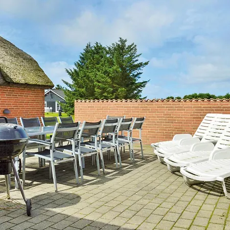 Amazing Home In Ringkbing With 6 Bedrooms, Wifi And Indoor Swimming Pool Holiday home